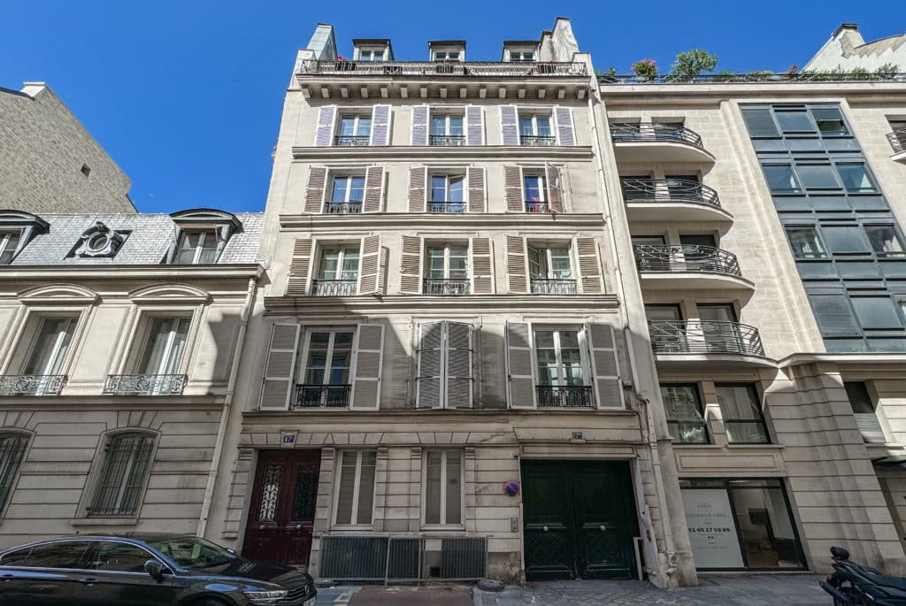 Location Appartement Meublé - 2 pièces - 47 m² - Elysées - Madeleine - 75008 Paris - 108319-13