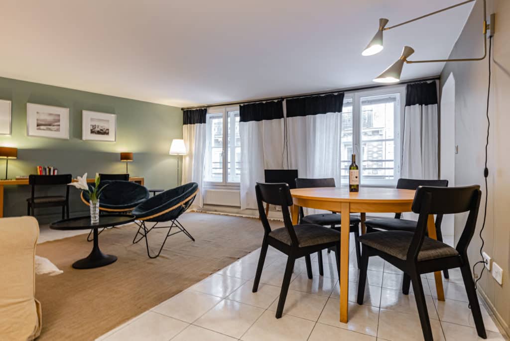 Location Appartement Meublé - 2 pièces - 63 m² - Louvre - Palais Royal - 75001 Paris - 101022-18