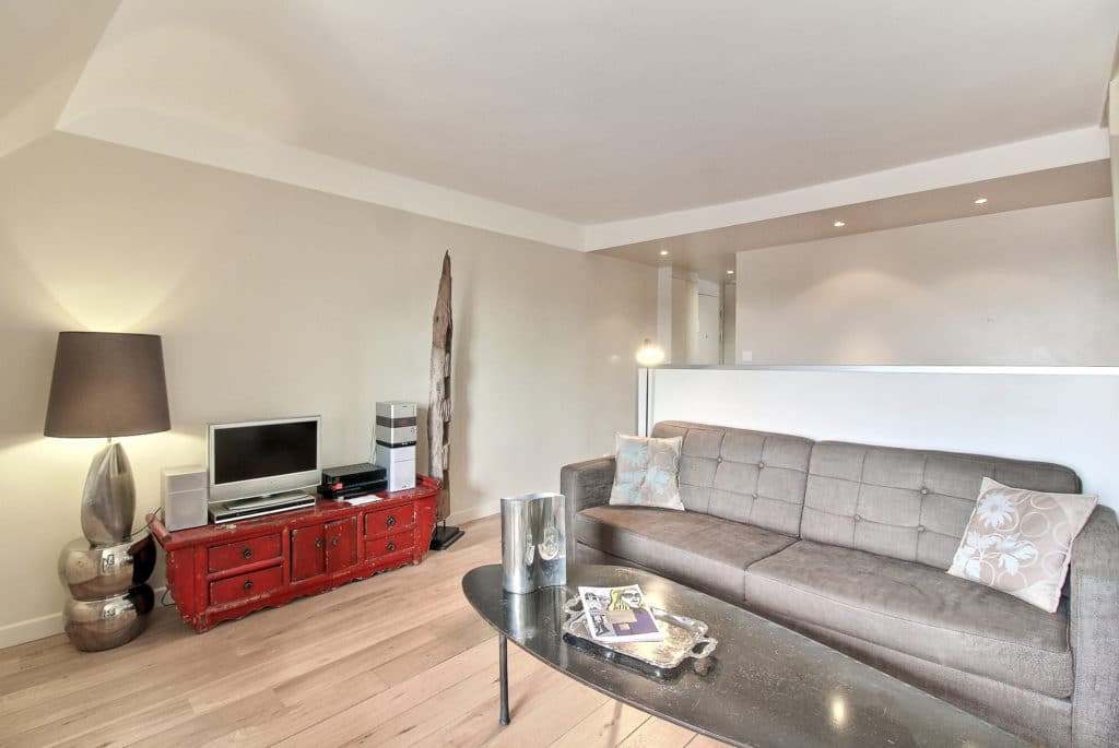 Location Appartement Meublé - 3 pièces - 53 m² - Quartier Latin - Saint Germain de Prés - Odéon - 75006 Paris - 206312-5