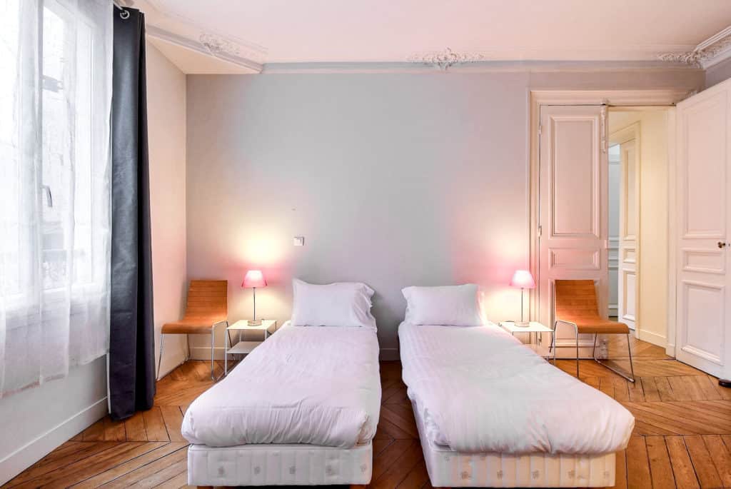 Location Appartement Meublé - 3 pièces - 95 m² - Martyrs - Saint Georges - Trinité - 75009 Paris - 209290-7