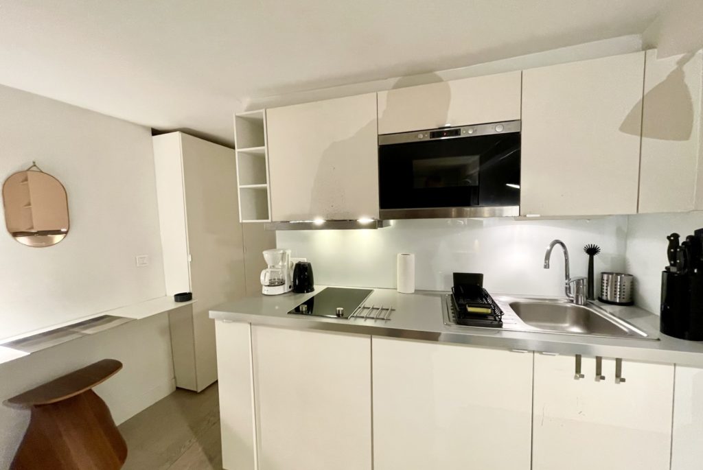 Location Appartement Meublé - 1 pièce - 20 m² - Sentier - Bonne Nouvelle - 75002 Paris - S02057-7