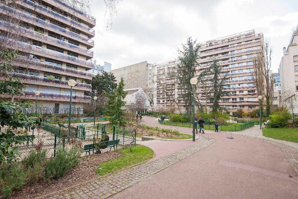 Location Appartement Meublé - 1 pièce - 20 m² - Porte Maillot - Etoile - Ternes - 75017 Paris - S17171-16